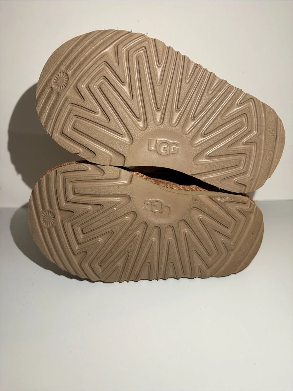 UGG Kids Chestnut Suede Shearling Boot